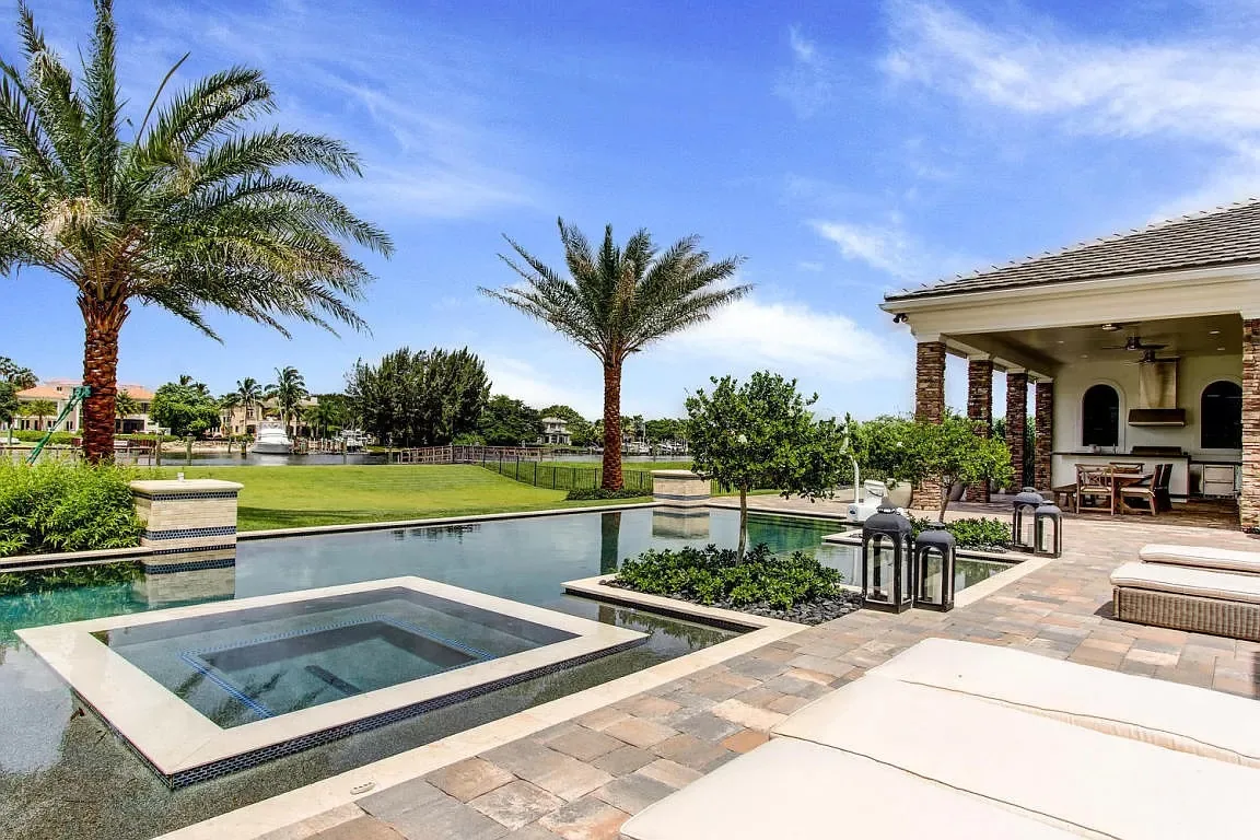 Renovated pool and patio in Hobe Sound, Florida
