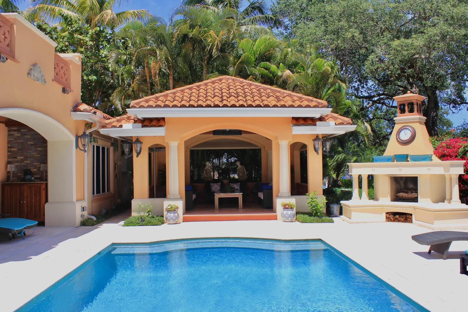 Renovated pool house and pool in Jupiter, Florida